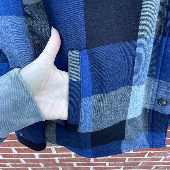 VTG St Johns Bay Quilted Flannel Shacket Mens Medium Blue Buffalo Plaid Pockets - Picture 4 of 10